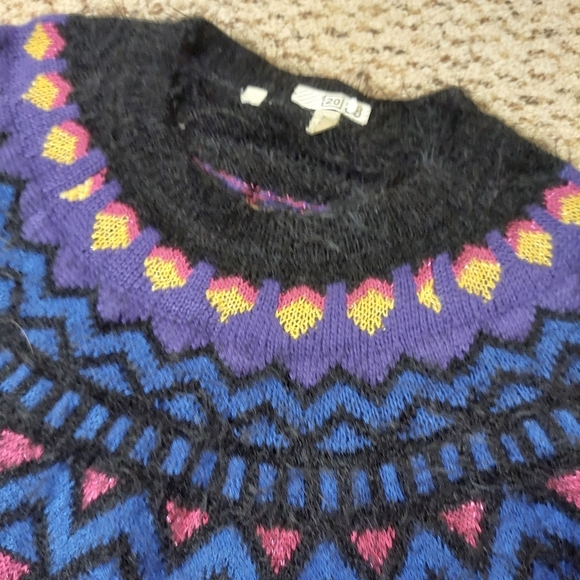 Time and Tru Med (8-10) Black Soot Combo Fuzzy Sweater Retro Colorful Fuzzy - Picture 3 of 13